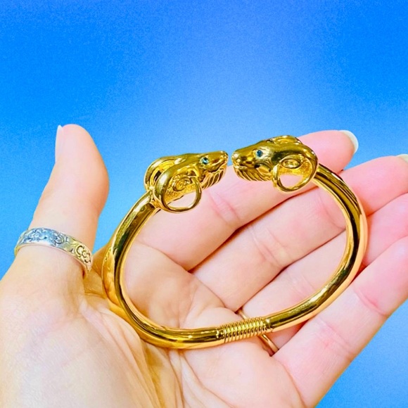 Vintage KJL 22kt Gold Plated Double Rams Head Bracelet w/ Blue Crystal Eyes - Picture 7 of 13